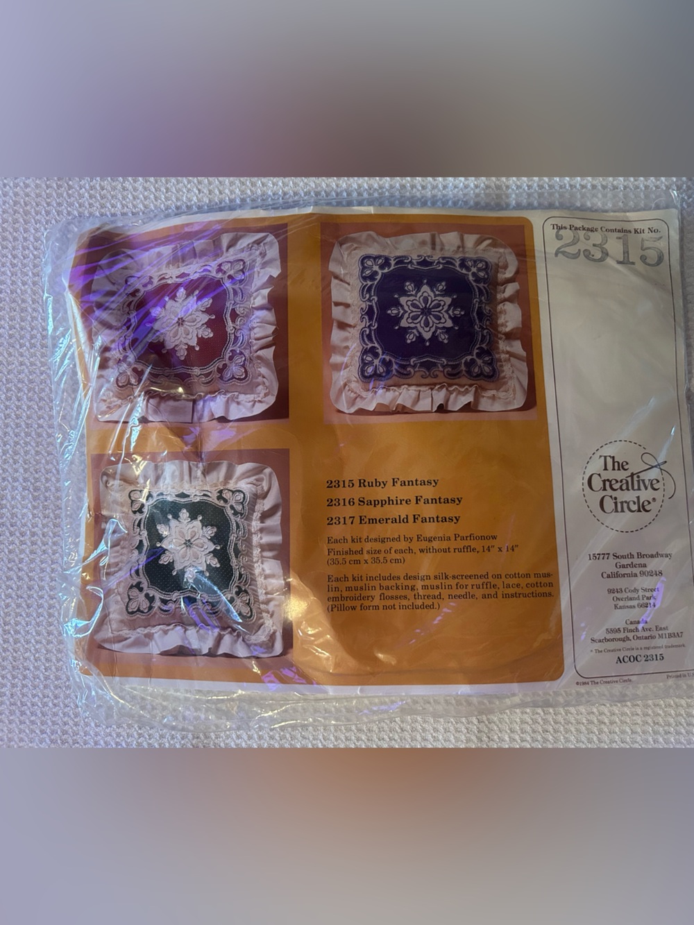 Vintage 1984 The Creative Circle Pillow Kit-Ruby Fantasy #2315 NEW